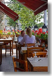images/Europe/Hungary/Budapest/People/Couples/couple-at-sidewalk-cafe-1.jpg