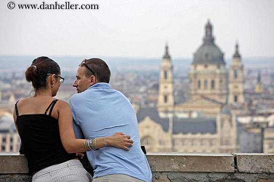 couples-overlooking-cityscape-13.jpg