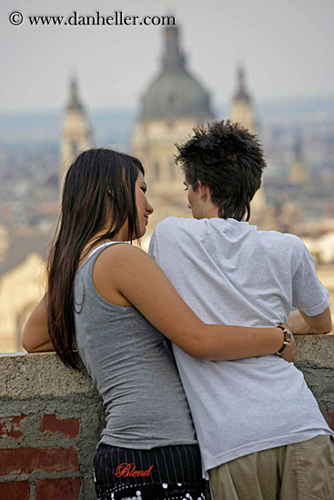 couples-overlooking-cityscape-16.jpg