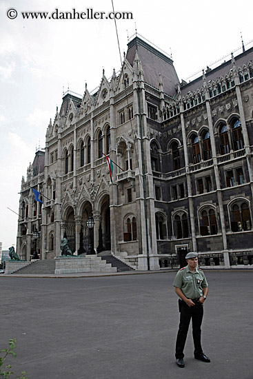 parliament-guard.jpg