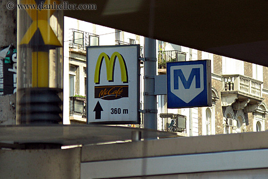 metro-n-mcdonalds-signs.jpg