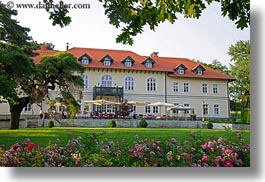 images/Europe/Hungary/GrofDegenfeldCastleHotel/grof-degenfeld-castle-hotel-1.jpg
