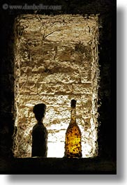 images/Europe/Hungary/GrofDegenfeldCastleHotel/old-wine-bottle.jpg