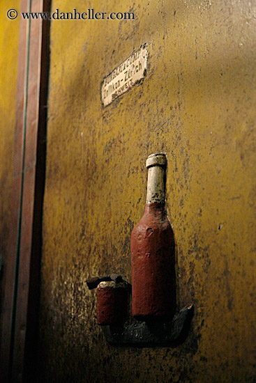 wood-carving-of-wine-bottle.jpg
