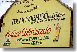 images/Europe/Hungary/Tarcal/Signs/hotel-sign.jpg