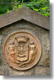images/Europe/Hungary/TokajHills/Misc/mermaid-emblem-in-stone-1.jpg