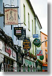 images/Europe/Ireland/Connemara/Galway/galway-signs.jpg
