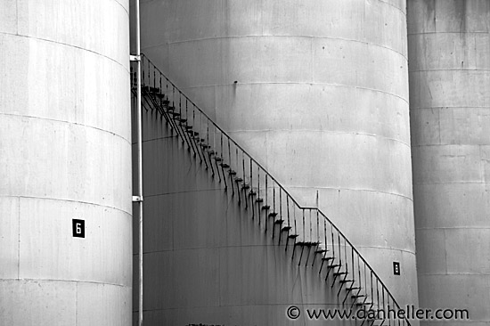 tank-stairs-3.jpg