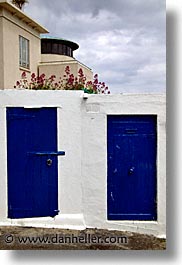 images/Europe/Ireland/Leinster/Dublin/Dalkey/two-blue-doors.jpg