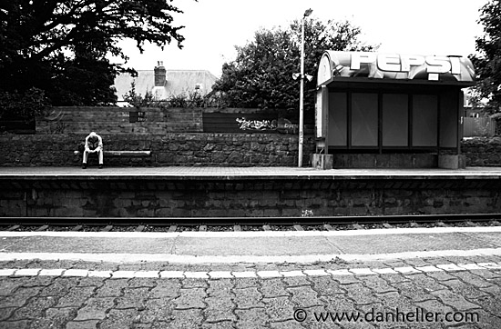 train-wait-1.jpg