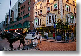 capital, cities, dublin, eastern ireland, europe, eve, evening, horizontal, ireland, irish, leinster, streets, photograph