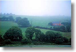 images/Europe/Ireland/Munster/Cork/foggy-house.jpg