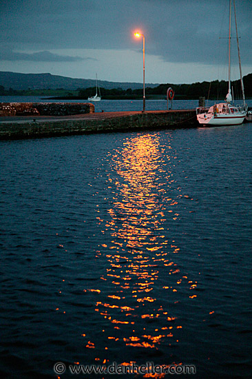 dock-lamp.jpg