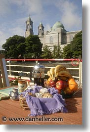 boats, brkfst, europe, foods, ireland, irish, mist, river barge, shannon princess, shannon princess ii, vertical, water vessel, photograph