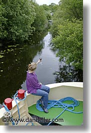 boats, europe, foods, ireland, irish, jills, river barge, shannon princess, shannon princess ii, vertical, water vessel, wines, photograph