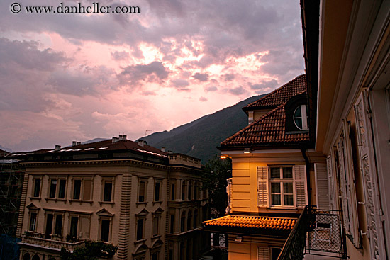 bolzano-windows-4.jpg