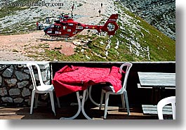 images/Europe/Italy/Dolomites/Misc/helicopter-05.jpg