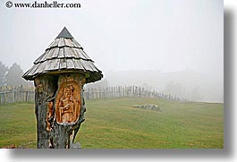 images/Europe/Italy/Dolomites/Misc/jesus-tree-carving.jpg
