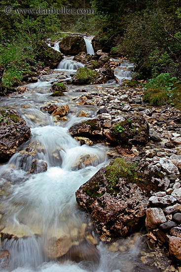 babbling-brook-2.jpg