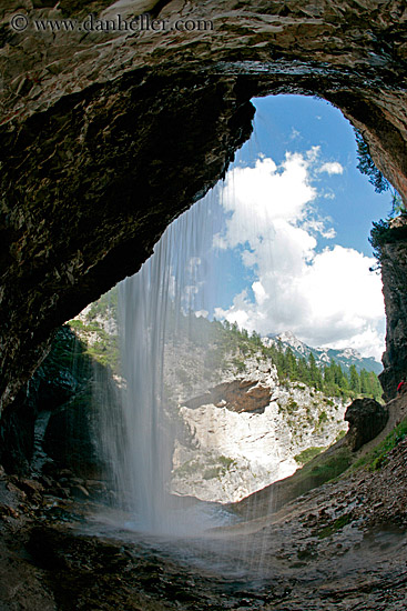 waterfalls-8.jpg