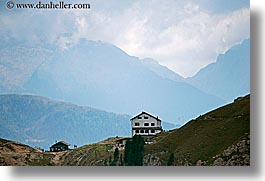 images/Europe/Italy/Dolomites/Rosengarten/RifugioRodaDiVael/rifugio-roda_di_vael-1.jpg