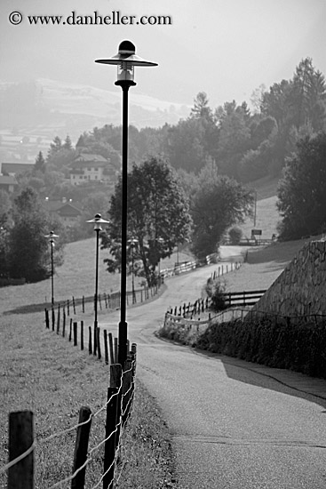 road-fence-streetlamp-bw.jpg
