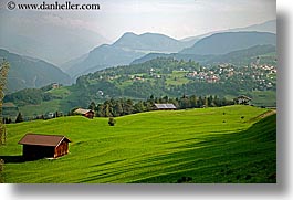 images/Europe/Italy/Dolomites/Rosengarten/Valley/rosengarten-valley-01.jpg
