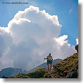 images/Europe/Italy/Dolomites/Rosengarten/rosengarten-hikers-09.jpg