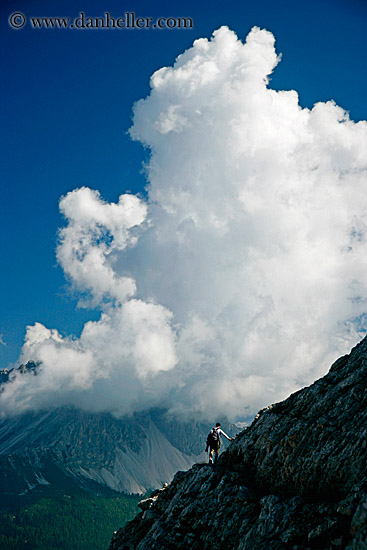 hiker-mtn-edge-clouds-5.jpg