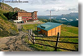 images/Europe/Italy/Dolomites/ValGardena/rifugio-dialer-02.jpg