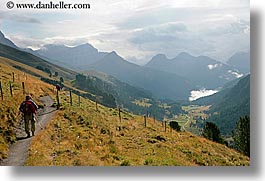 images/Europe/Italy/Dolomites/ValGardena/val-gardena-trail-04.jpg