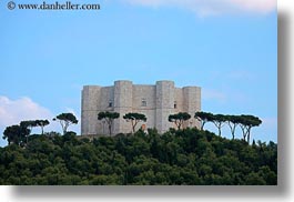 andria, castel del monte, castles, europe, horizontal, italy, octogonal, puglia, photograph