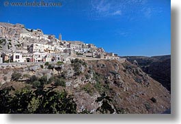 images/Europe/Italy/Puglia/Matera/Town/cityscape-2.jpg