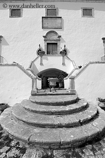 front-steps-2-bw.jpg