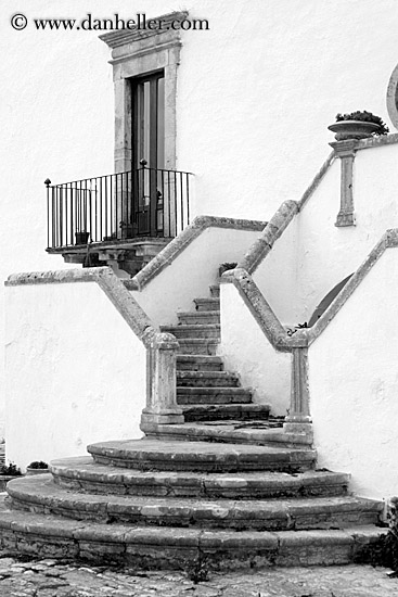 front-steps-3-bw.jpg