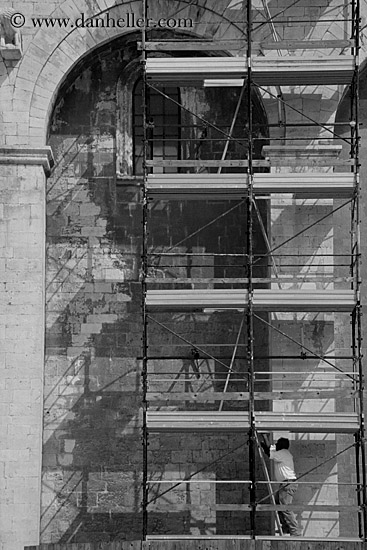 man-on-scaffolding-bw.jpg