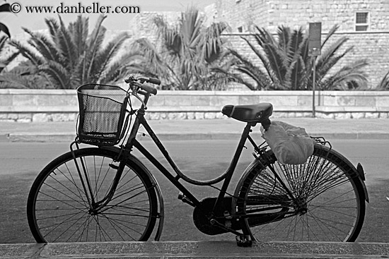 parked-bike-bw.jpg