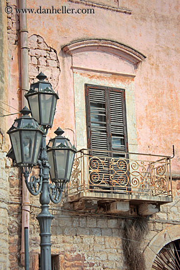 lamp_post-n-window-3.jpg