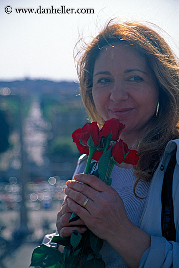 woman-w-red-roses.jpg