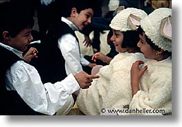 alghero, childrens, europe, horizontal, italy, people, sardinia, photograph