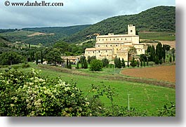abbey, churches, europe, horizontal, italy, monestaries, religious, sant antimo, sant atinimo, tuscany, photograph