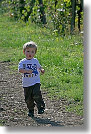 babies, boys, childrens, europe, fattoria lavacchio, italy, jacks, running, toddlers, towns, tuscany, vertical, photograph