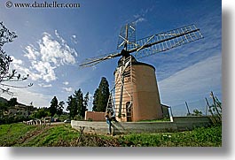 europe, fattoria lavacchio, horizontal, italy, towns, tuscany, windmills, photograph