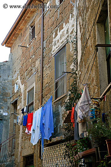 hanging-laundry-8.jpg