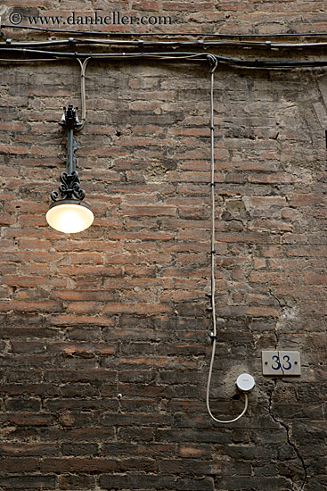 brick-wall-n-light.jpg