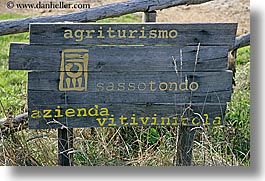 agriturismo, europe, horizontal, italy, sassotondo agritourismo, signs, tuscany, wineries, photograph