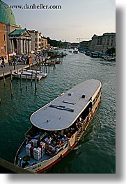 canals, europe, italy, taxis, venecia, venezia, venice, vertical, water, photograph