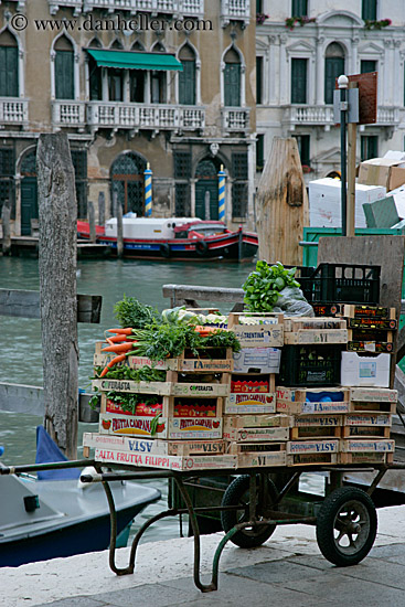 food-market-cart.jpg