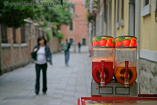 fruity-drink-maker-1.jpg