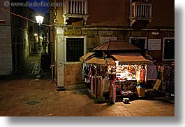 europe, gifts, horizontal, italy, nite, slow exposure, stands, venecia, venezia, venice, photograph